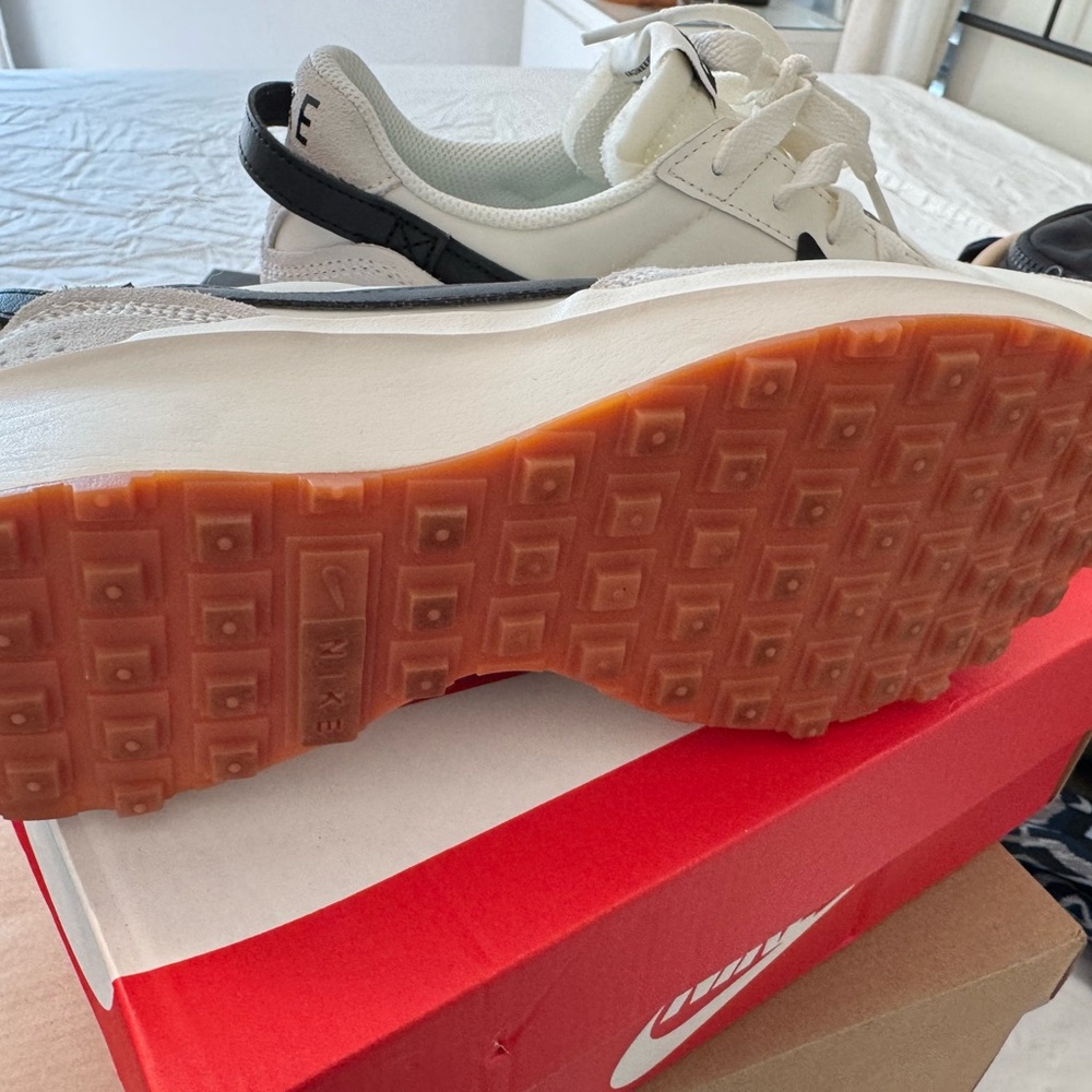 Nike Cream and Black Sneakers with Gum Sole